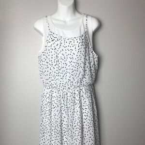 kensie White and Black Calf Length Dress Size Med